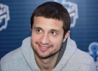 КХЛ: Энвер Лисин перешел в «Салават Юлаев» КХЛ: Энвер Лисин перешел в «Салават Юлаев»