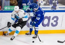 Ник Меркли: Колосов провел невероятный матч, столько раз нас выручал. Он вратарь уровня НХЛ Ник Меркли: Колосов провел невероятный матч, столько раз нас выручал. Он вратарь уровня НХЛ