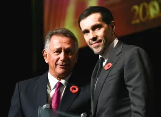 Российский форвард стал членом Зала хоккейной славы НХЛ Российский форвард стал членом Зала хоккейной славы НХЛ