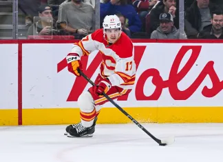 Результативная игра Шаранговича помогла «Калгари» заработать один балл в Детройте Результативная игра Шаранговича помогла «Калгари» заработать один балл в Детройте