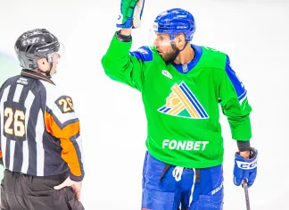 КХЛ оштрафует и дисквалифицирует двух легионеров за пропуск церемонии закрытия сезона КХЛ оштрафует и дисквалифицирует двух легионеров за пропуск церемонии закрытия сезона