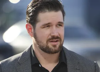 Зак Фукале вновь в воротах, Лайл и Усов вне заявки: минское «Динамо» объявило состав на матч с «Барысом» Зак Фукале вновь в воротах, Лайл и Усов вне заявки: минское «Динамо» объявило состав на матч с «Барысом»