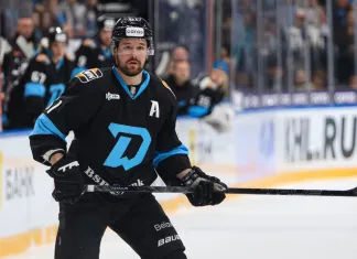 «Это хоккей, и такое случается». Ксавье Уэлле — о поражении «Динамо» и предстоящем матче Зака Фукале с «Трактором» «Это хоккей, и такое случается». Ксавье Уэлле — о поражении «Динамо» и предстоящем матче Зака Фукале с «Трактором»