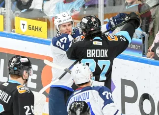 Минское «Динамо» дома разгромило «Торпедо»: надежная игра Демченко, дубли Энаса, Галиева и Кузнецова Минское «Динамо» дома разгромило «Торпедо»: надежная игра Демченко, дубли Энаса, Галиева и Кузнецова