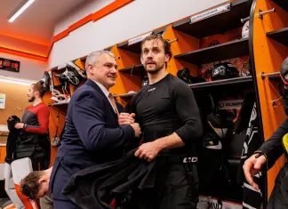 Александр Гальченюк ведет «Амур» к четвертой победе подряд в КХЛ Александр Гальченюк ведет «Амур» к четвертой победе подряд в КХЛ