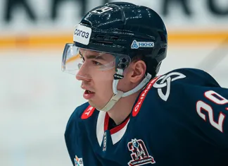 Защитник «Нефтехимика» Хайруллин: Полная арена в Минске и на нас действовала хорошо, мотивировала Защитник «Нефтехимика» Хайруллин: Полная арена в Минске и на нас действовала хорошо, мотивировала