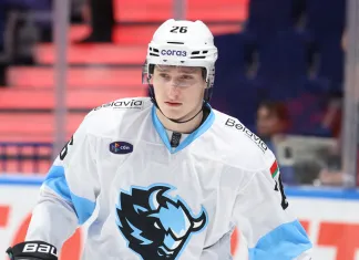 Видео: Даниил Сотишвили устроил драку. Его удаление привело к пропущенной шайбе Видео: Даниил Сотишвили устроил драку. Его удаление привело к пропущенной шайбе