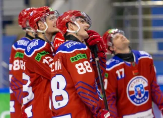 «Юность» по буллитам одолела «Химик» и одержала пятую победу подряд «Юность» по буллитам одолела «Химик» и одержала пятую победу подряд